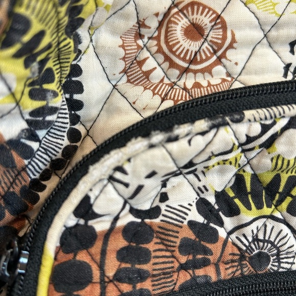 Vera Bradley Black and Green Patterned Backpack, very slight wear, overall GUC - Picture 2 of 11